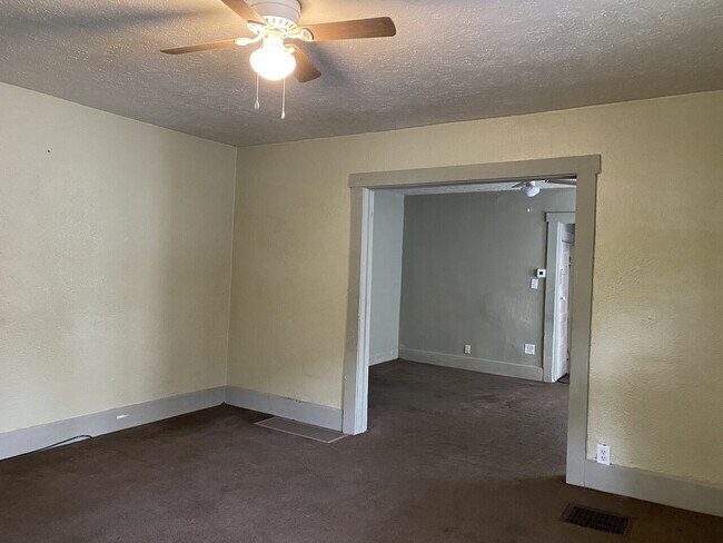 Foto del edificio - 1502-1504 East Tabor Street