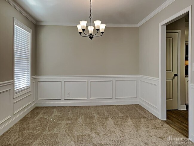 Foto del edificio - 210 Livingston Ct