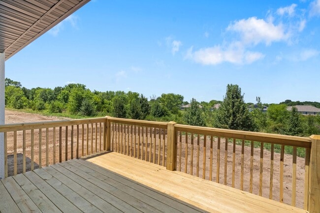 Foto del edificio - ? Brand-New 3 Bed, 2 Bath Home for Rent in Bolivar, MO — Summit Park ?