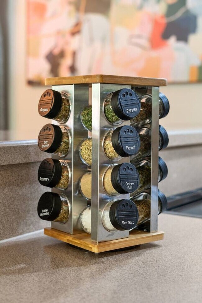 Foto del edificio - 1618 Cooper Lake Rd SE