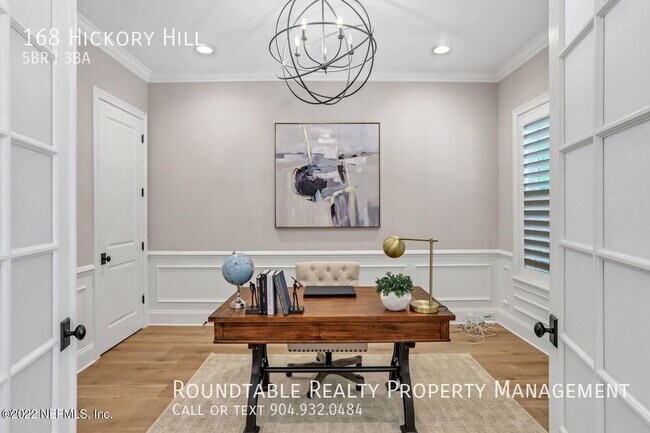 Foto del edificio - 168 Hickory Hill Dr