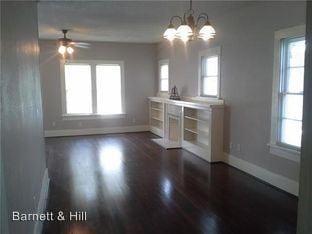 Building Photo - 1133 Peach St