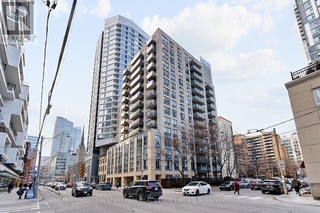 Building Photo - 76 Shuter St