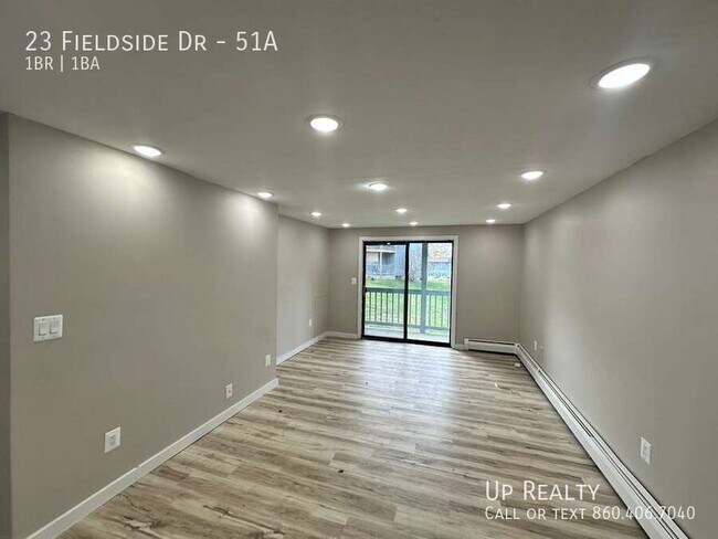 Foto del edificio - 23 Fieldside Dr