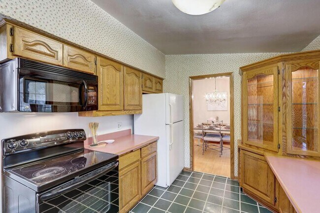 Foto del edificio - N33W22034 Memory Ln