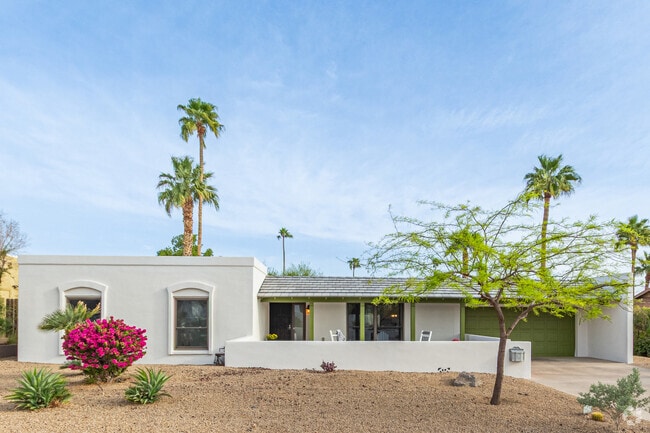 Building Photo - 2542 E Cochise Rd