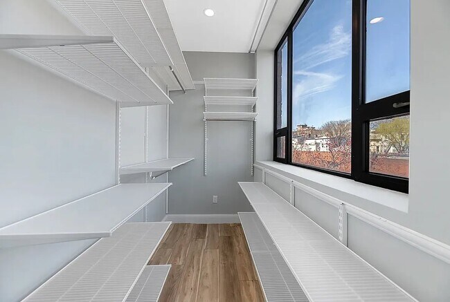 Building Photo - 51 Olive Street
