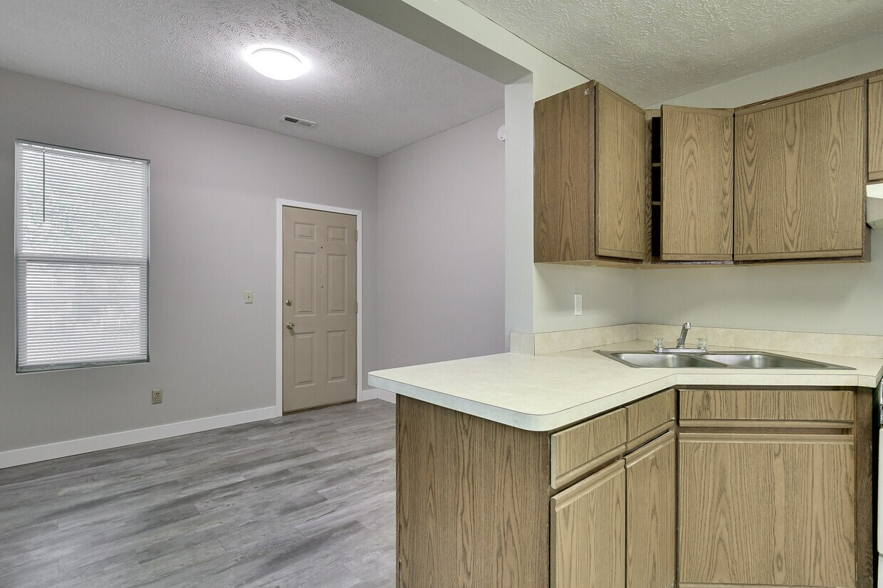 3628 S 24th St Unit 102 Omaha NE 68108 Apartments 3628 S 24th St
