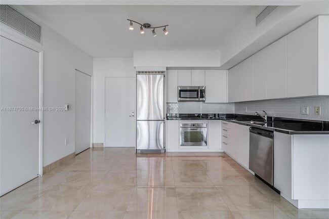 Foto del edificio - 92 SW 3rd St