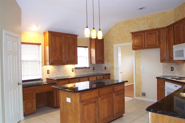 Foto del edificio - 2504 Indian Paint Dr