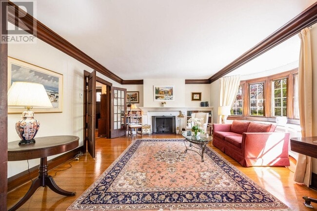 Photo du bâtiment - 241 Forest Hill Rd