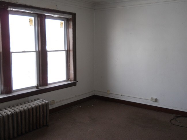 Building Photo - 433-437 W 119th St