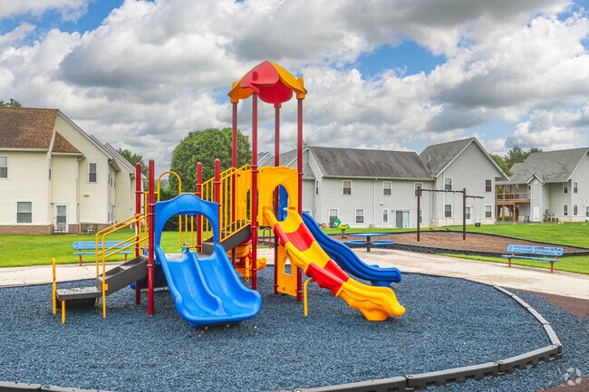 Playground - Meetinghouse Apartments & Townhouses