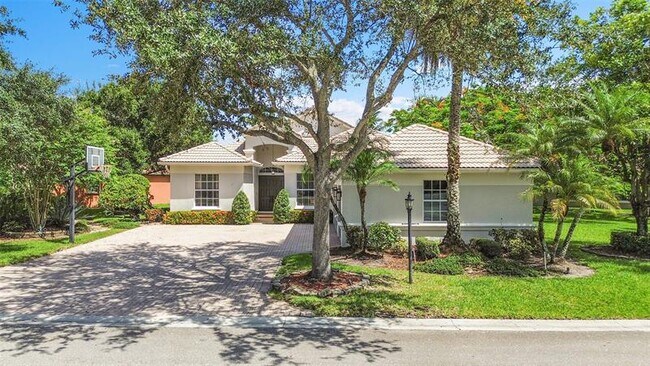 Building Photo - 11163 NW 69th Pl