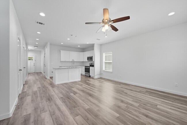 Foto del edificio - 422 N Elliott Ave