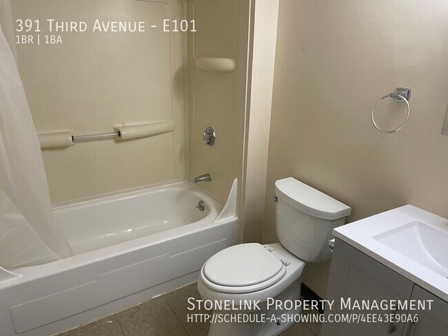 Foto del edificio - 391 Third Avenue