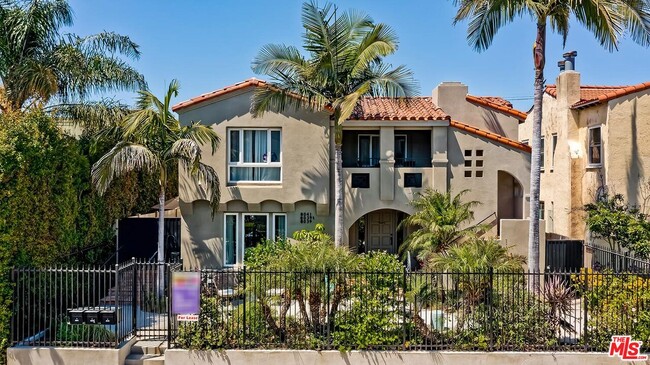 Building Photo - 8039 BLACKBURN Ave