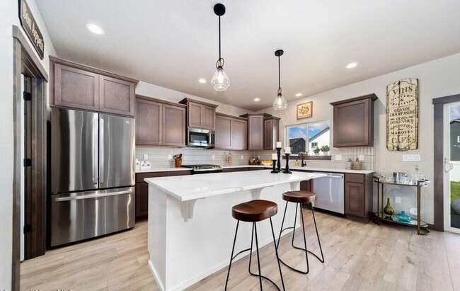 Building Photo - 2728 N Neptune street