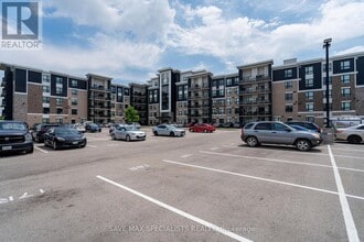 Building Photo - 640 Sauve St