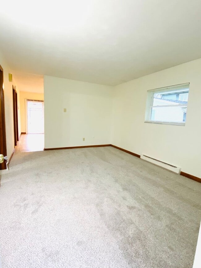 Building Photo - 95 C20