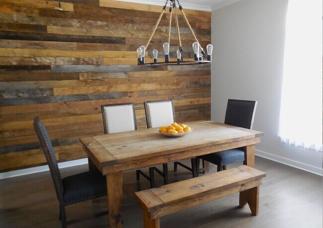 Foto del edificio - 5211 Park Side Cir