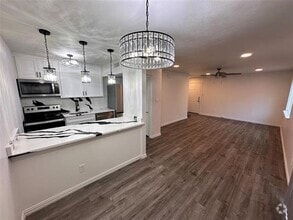 Building Photo - 4011 Cole Ave