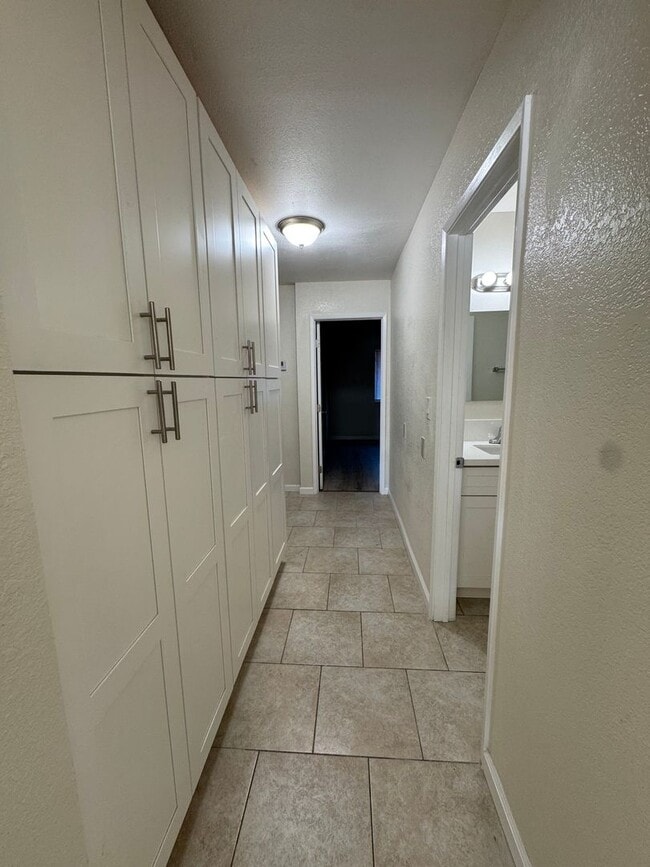 Building Photo - 41749-55 MARINE