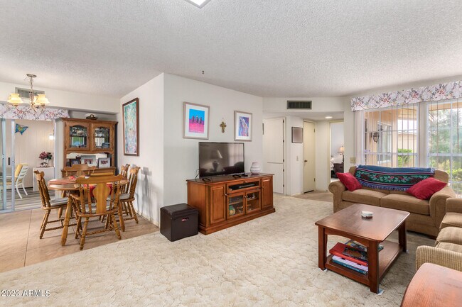 Foto del edificio - 13451 W Desert Glen Dr