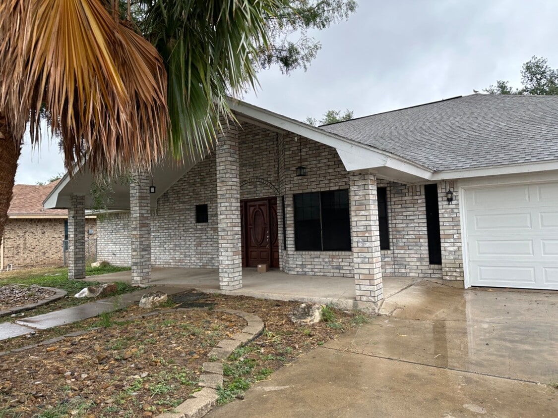 Foto principal - 2729 Palmer Dr