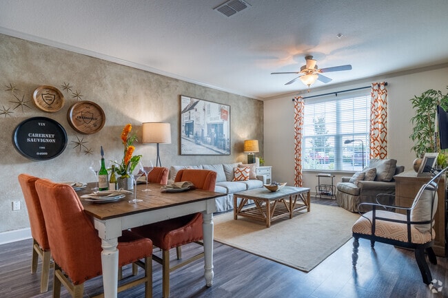 The Martin - 1BR, 1BA – 894SF - Dining/ Living Room - The Retreat at Trinity