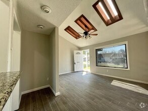 Building Photo - 1009 Longley St