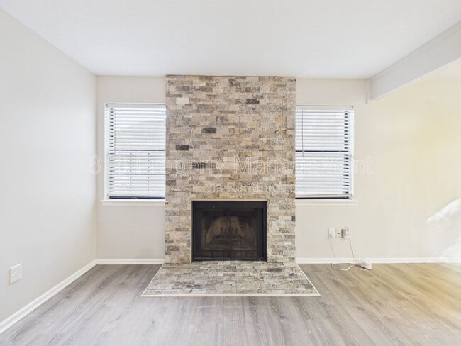 Building Photo - 3108 Eaton St