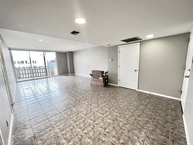 Foto del edificio - 2016 Main St