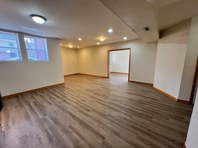 Kitchen & Liviing Area - Greenleaf-Paulina Apartments