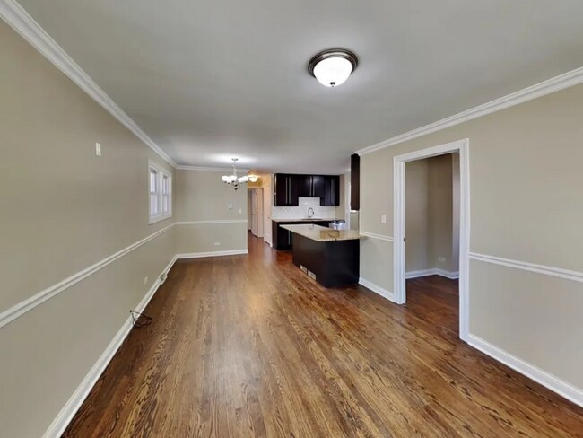 Foto del edificio - 5715 N Nagle Ave