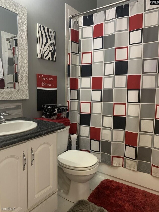 Foto principal - 20 Dyers Hall Cir