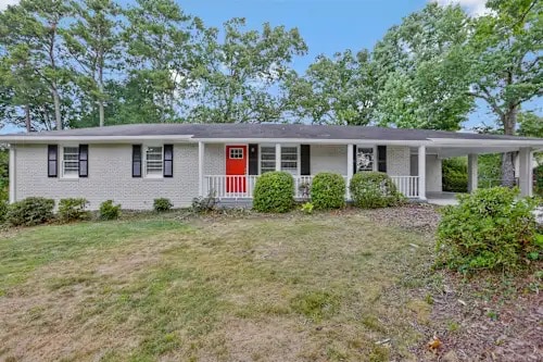 Building Photo - 107 Huntwood Dr