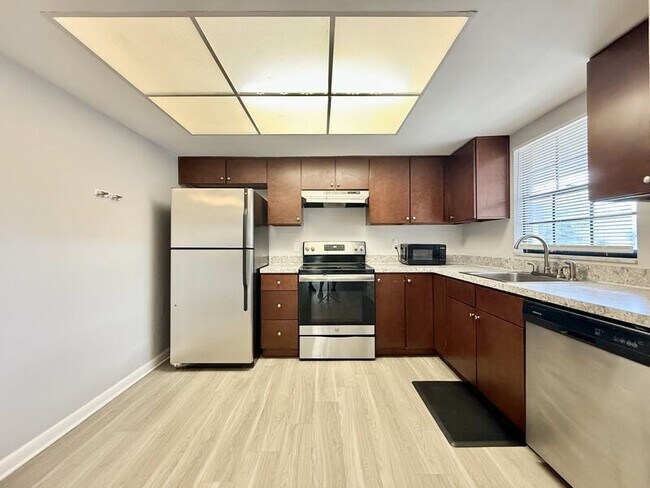 Foto del edificio - 4014 Ashford Green Pl