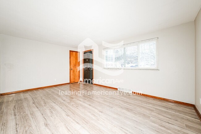 Foto del edificio - 215 Boston Hollow Rd