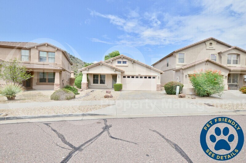 Primary Photo - 1922 E Patrick Ln