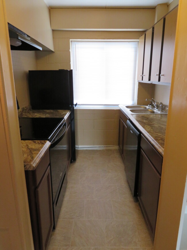 Updated Kitchen - Highland Avenue Apartments