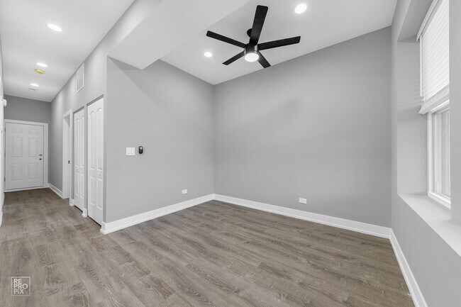 Foto del edificio - 2317 W Taylor St