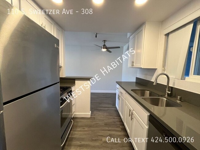 Building Photo - 110 Sweetzer Ave