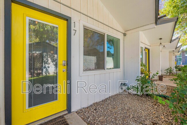 Foto del edificio - 2309 S College Ave