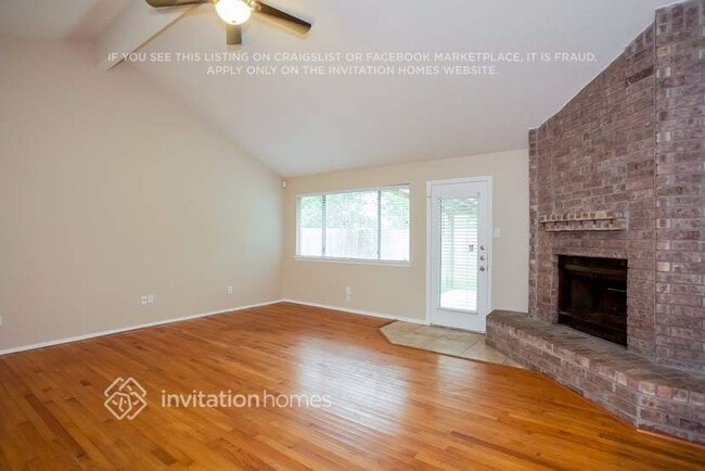 Building Photo - 2515 General Colony Dr