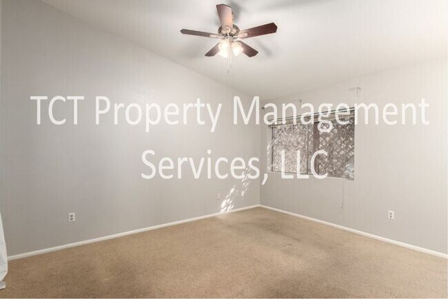 Building Photo - Stunning 3 bedroom in Tempe!