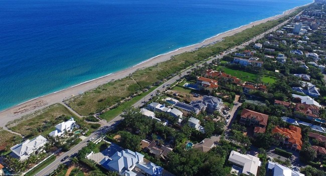 Foto del edificio - 610 N Ocean Boulevard