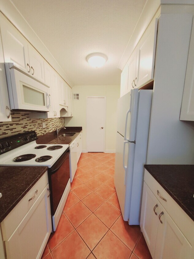 Foto principal - 44 Strawberry Hill Ave