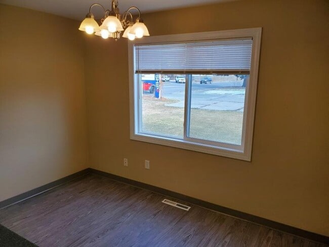 Building Photo - 2 bedroom in Billings MT 59102