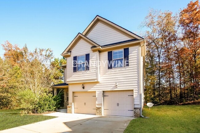 Building Photo - 106 Village Pl
